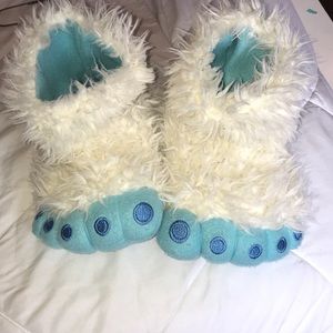 yeti slippers